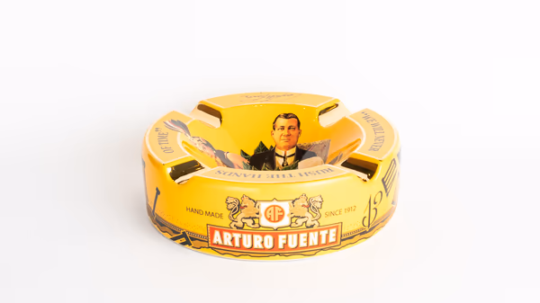 Arturo Fuente Yellow Tavull